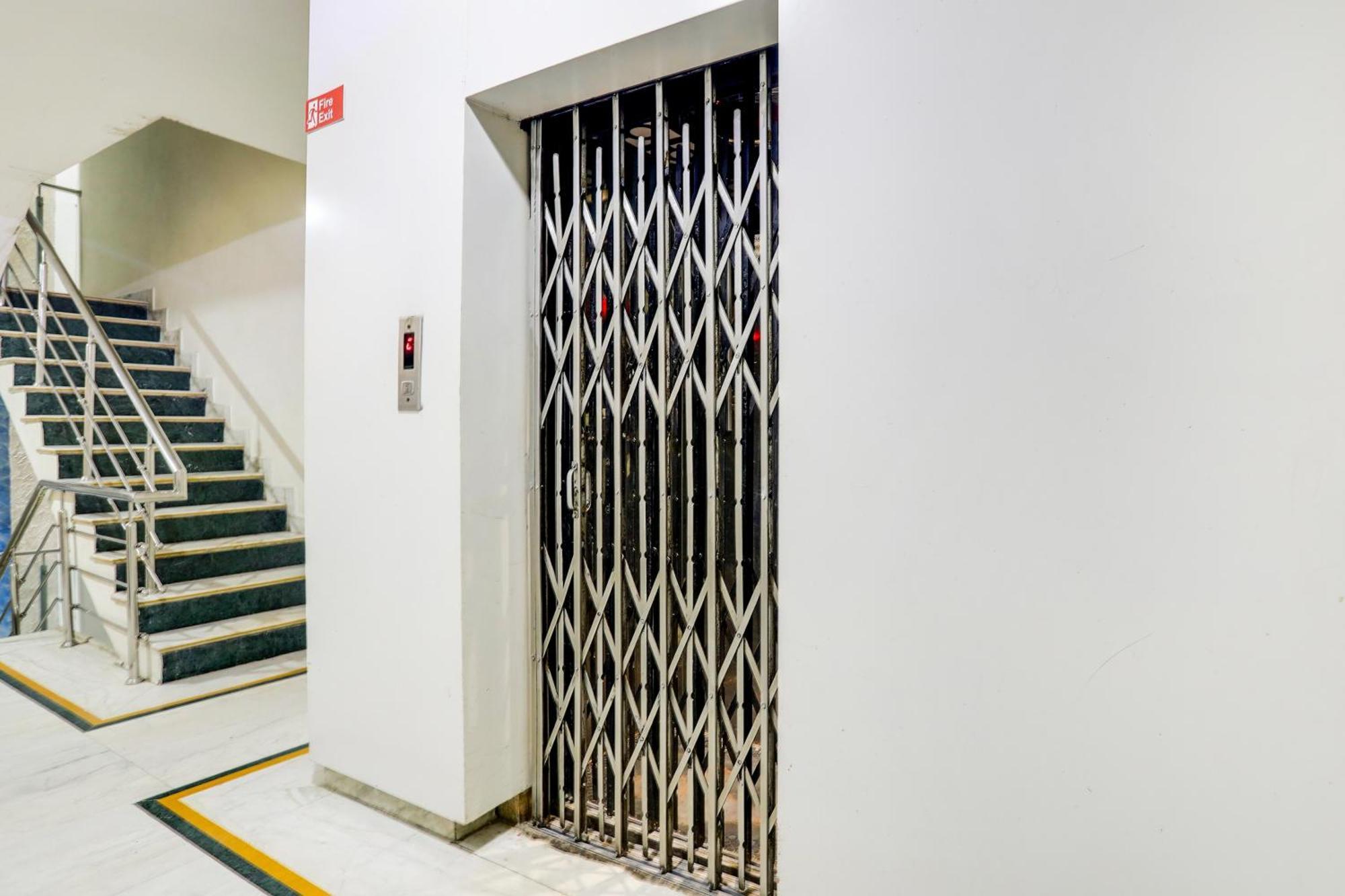 Hotel Super Collection O Mp Nagar Bhopal Exterior foto